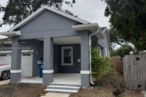 Casa en Saint Petersburg, Florida 3 dormitorios № 2008090