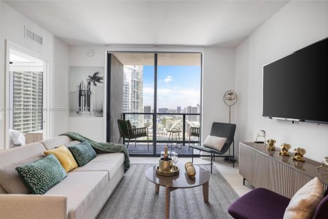 Copropriété à vendre à Miami, Floride: 1 chambre № 1502235 - photo 3