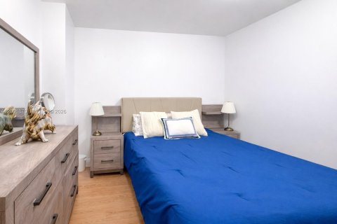 Copropriété à louer à Aventura, Floride: 3 chambres, 148.64 m2 № 2065741 - photo 15