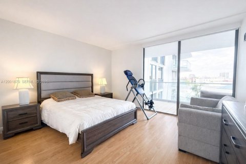 Copropriété à louer à Aventura, Floride: 3 chambres, 148.64 m2 № 2065741 - photo 9