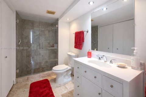 Copropriété à louer à Aventura, Floride: 3 chambres, 148.64 m2 № 2065741 - photo 10