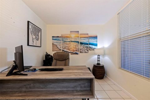 Condominio en venta en Saint Petersburg, Florida, 2 dormitorios, 116.59 m2 № 1437553 - foto 4