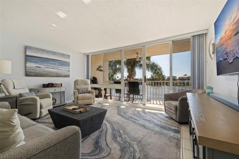 Condominio en venta en Saint Petersburg, Florida, 2 dormitorios, 116.59 m2 № 1437553 - foto 18