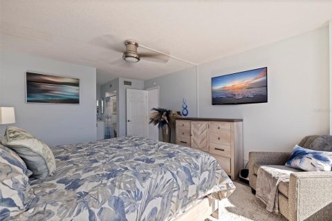 Condominio en venta en Saint Petersburg, Florida, 2 dormitorios, 116.59 m2 № 1437553 - foto 22