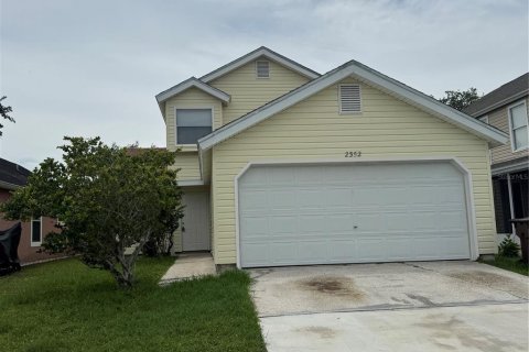 Villa ou maison à Kissimmee, Floride 3 chambres, 154.03 m2 № 2299704