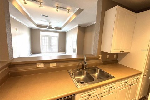 Copropriété à vendre à Tampa, Floride: 2 chambres, 100.33 m2 № 2151324 - photo 8