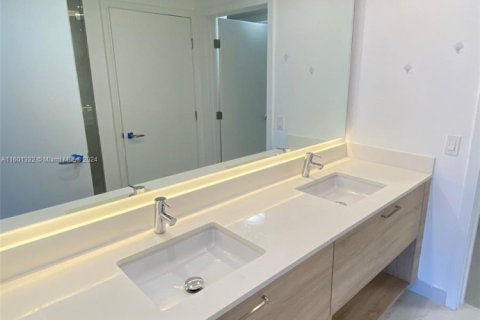 Copropriété à vendre à North Miami Beach, Floride: 3 chambres, 144.56 m2 № 2173261 - photo 14