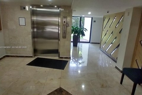 Снять в аренду кондоминиум в Санни-Айлс-Бич, Флорида 1 спальня, 71.26м2, № 2079782 - фото 15