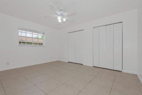 Appartement à louer à Coral Springs, Floride: 2 chambres, 790.32 m2 № 2253942 - photo 21