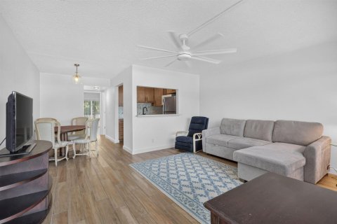 Copropriété à vendre à West Palm Beach, Floride: 1 chambre, 52.95 m2 № 2389579 - photo 3