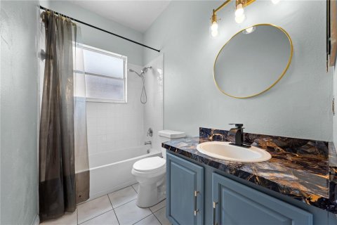 Купить виллу или дом в Киссимми, Флорида 7 комнат, 215.35м2, № 2214540 - фото 24