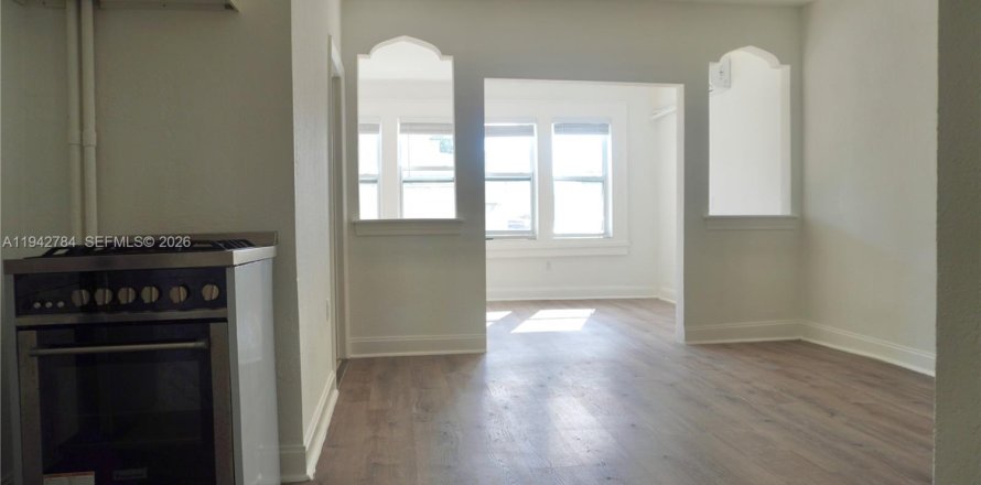 Appartement à Miami, Floride 1 chambre № 2000168