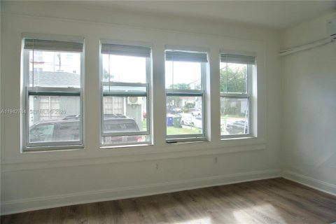 Appartement à louer à Miami, Floride: 1 chambre № 2000168 - photo 6