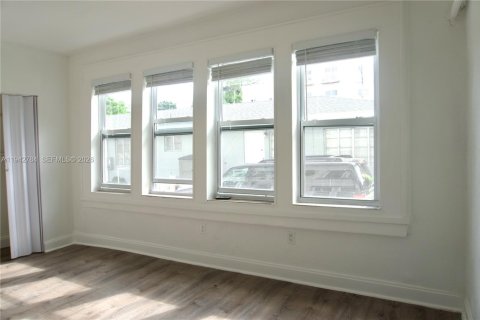 Appartement à louer à Miami, Floride: 1 chambre № 2000168 - photo 2