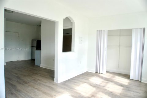 Appartement à louer à Miami, Floride: 1 chambre № 2000168 - photo 3