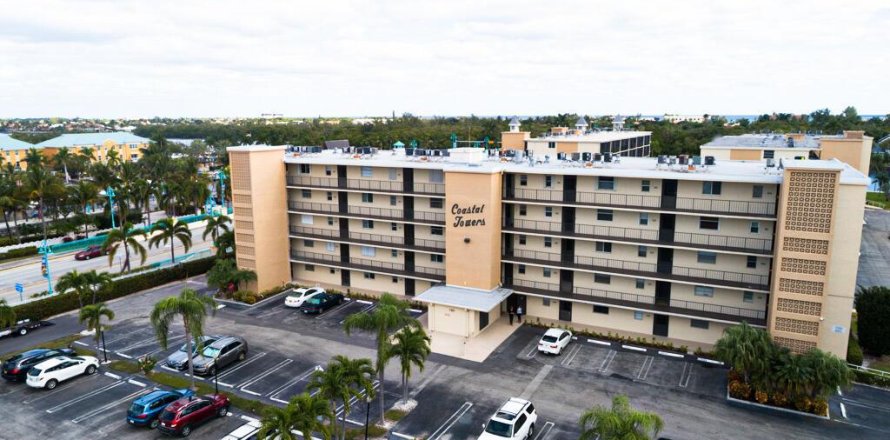 Condo in Boynton Beach, Florida, 2 bedrooms  № 2181306