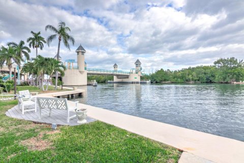 Condo in Boynton Beach, Florida, 2 bedrooms  № 2181306 - photo 27