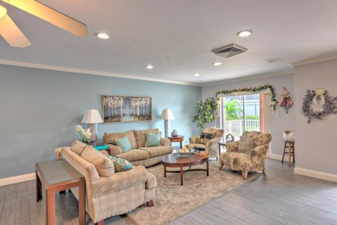 Condo in Boynton Beach, Florida, 2 bedrooms  № 2181306 - photo 28