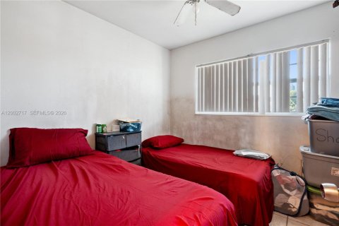 Villa ou maison à vendre à Miami, Floride: 3 chambres, 109.44 m2 № 2175690 - photo 17