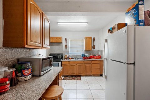 Villa ou maison à vendre à Miami, Floride: 3 chambres, 109.44 m2 № 2175690 - photo 15