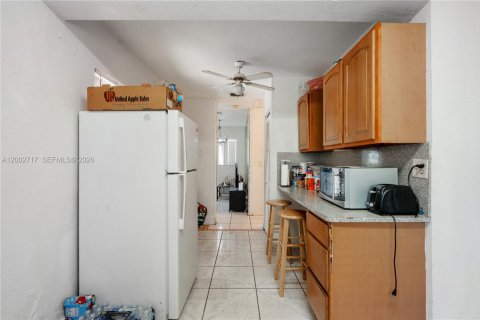 Villa ou maison à vendre à Miami, Floride: 3 chambres, 109.44 m2 № 2175690 - photo 13