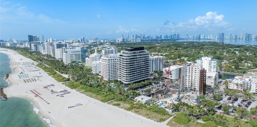 Condo in Miami Beach, Florida, 2 bedrooms № 2038286