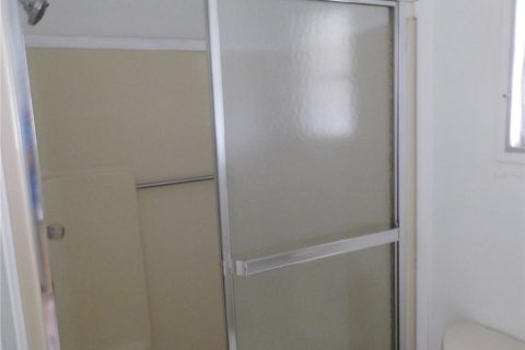 Appartement à louer à Lady Lake, Floride: 2 chambres, 106.28 m2 № 2420371 - photo 9