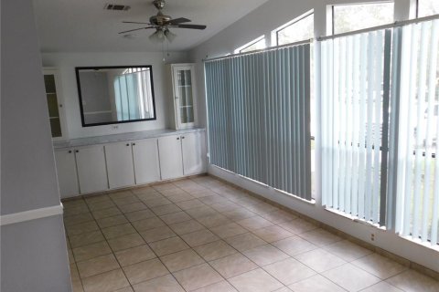 Appartement à louer à Lady Lake, Floride: 2 chambres, 106.28 m2 № 2420371 - photo 13