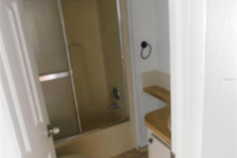 Appartement à louer à Lady Lake, Floride: 2 chambres, 106.28 m2 № 2420371 - photo 12