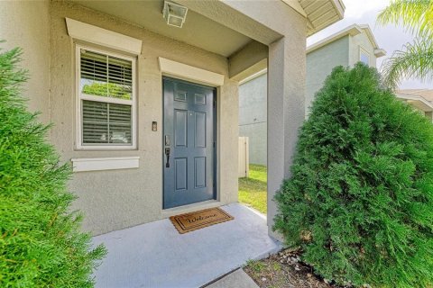 Villa ou maison à vendre à Wimauma, Floride: 4 chambres, 177.81 m2 № 2352347 - photo 5