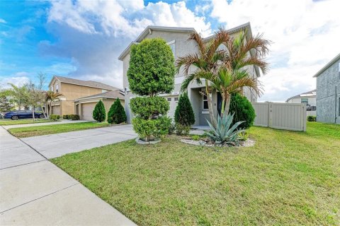 Villa ou maison à vendre à Wimauma, Floride: 4 chambres, 177.81 m2 № 2352347 - photo 4