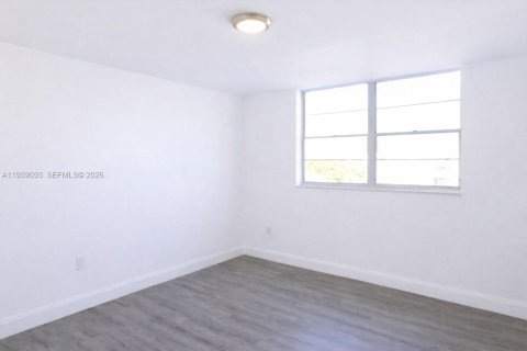 Copropriété à louer à Miami Beach, Floride: 1 chambre, 62.43 m2 № 1997646 - photo 7