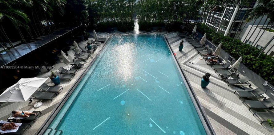 Condo à Miami, Floride, 1 chambre  № 1890516