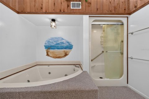 Touwnhouse à vendre à Treasure Island, Floride: 2 chambres, 162.58 m2 № 2391089 - photo 16