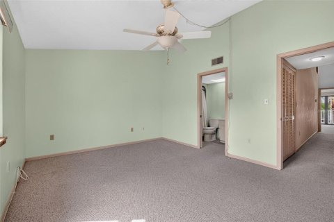 Touwnhouse à vendre à Treasure Island, Floride: 2 chambres, 162.58 m2 № 2391089 - photo 30