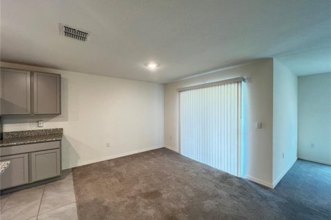 Casa en alquiler en Beverly Hills, Florida, 4 dormitorios, 169.83 m2 № 1816914 - foto 7