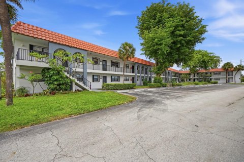 Condominio en alquiler en Boynton Beach, Florida, 2 dormitorios, 91.6 m2 № 2086093 - foto 2
