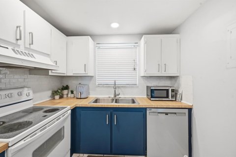 Condominio en alquiler en Boynton Beach, Florida, 2 dormitorios, 91.6 m2 № 2086093 - foto 5