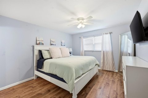 Condominio en alquiler en Boynton Beach, Florida, 2 dormitorios, 91.6 m2 № 2086093 - foto 10