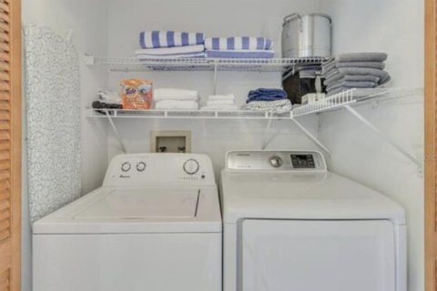 Copropriété à louer à Kissimmee, Floride: 3 chambres, 113.34 m2 № 2156977 - photo 17