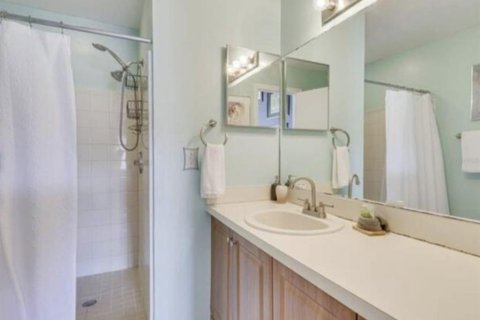 Copropriété à louer à Kissimmee, Floride: 3 chambres, 113.34 m2 № 2156977 - photo 11
