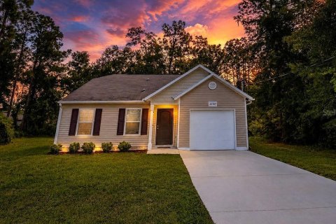 Casa en venta en Weeki Wachee, Florida, 3 dormitorios, 140.38 m2 № 2211519 - foto 2