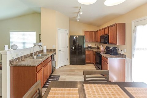 Casa en venta en Weeki Wachee, Florida, 3 dormitorios, 140.38 m2 № 2211519 - foto 17
