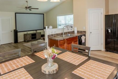 Casa en venta en Weeki Wachee, Florida, 3 dormitorios, 140.38 m2 № 2211519 - foto 14