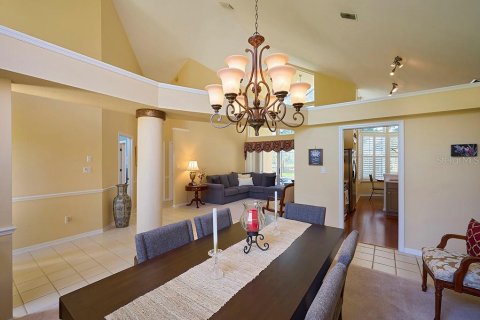 Casa en venta en Lake Mary, Florida, 4 dormitorios, 209.96 m2 № 1851412 - foto 4