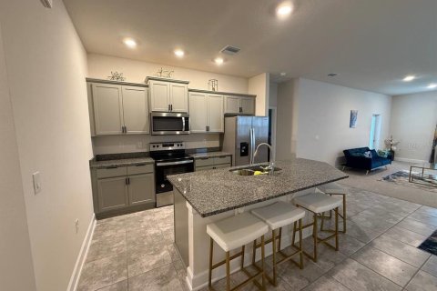 Casa en alquiler en Saint Cloud, Florida, 4 dormitorios, 214.98 m2 № 1835947 - foto 5
