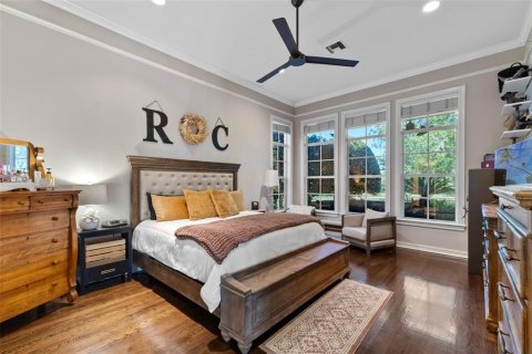 House in Orlando, Florida 4 bedrooms, 380.9 sq.m. № 1648175 - photo 16