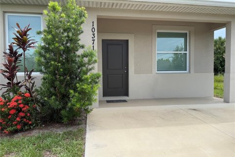 Apartment in Englewood, Florida 2 bedrooms, 86.58 sq.m. № 2363951