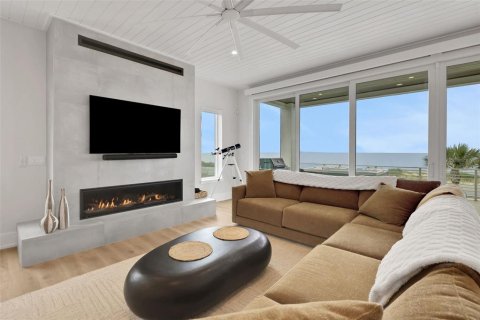 House in Flagler Beach, Florida 5 bedrooms, 359.72 sq.m. № 2138714 - photo 10
