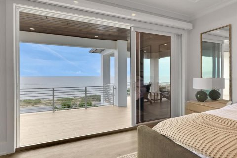 House in Flagler Beach, Florida 5 bedrooms, 359.72 sq.m. № 2138714 - photo 29